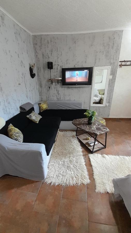 Kosta Apartments スボティツァ エクステリア 写真